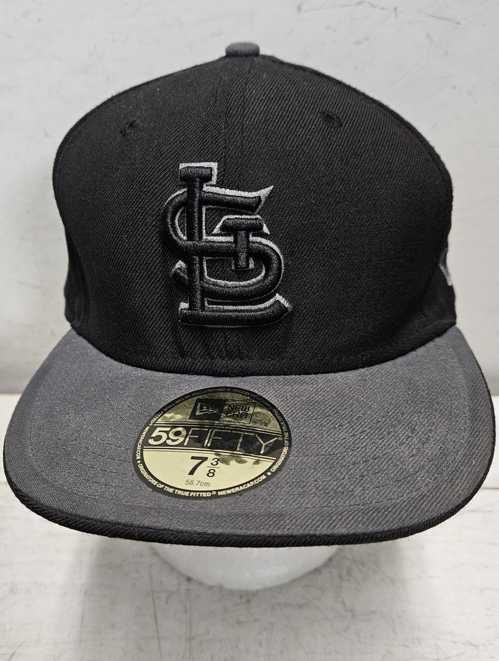 New Era St. Louis Cardinals Black 7⅜ Fitted Hat Baseball Cap MLB